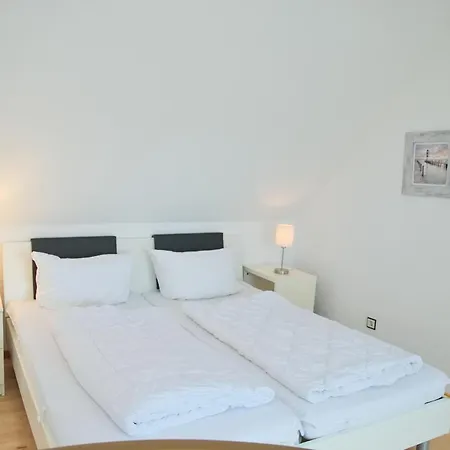 Апартаменты Haus Deichgraf Whg 12 Грёмиц